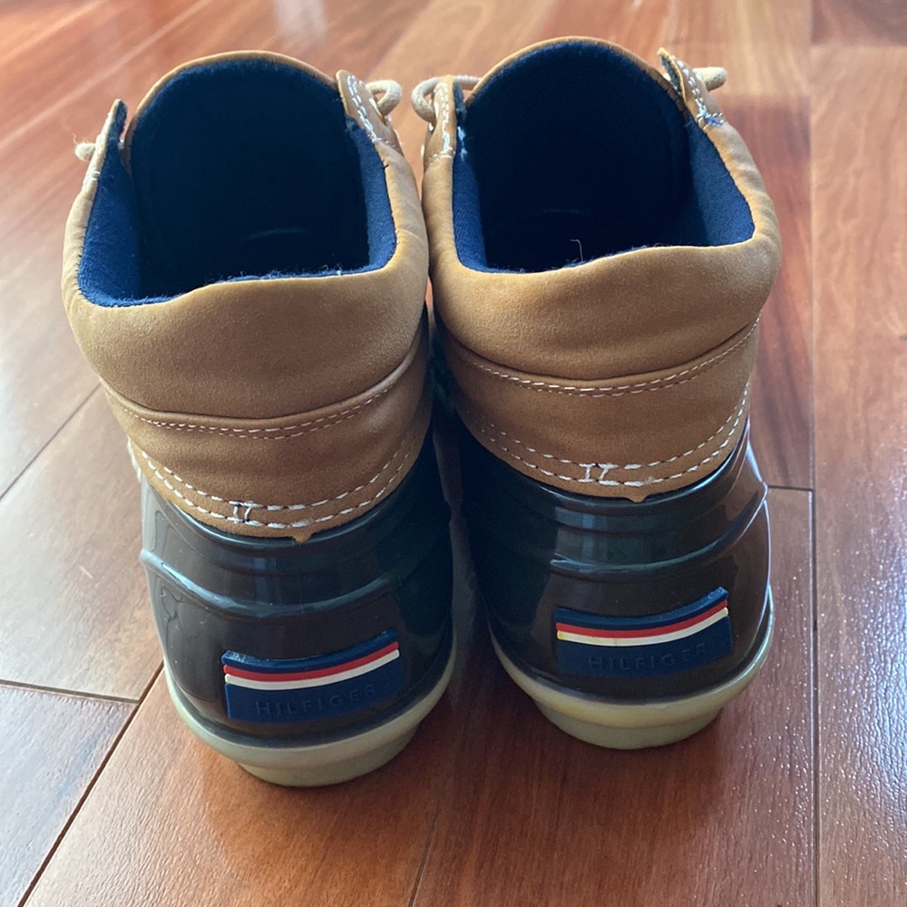 Tommy Hilfiger Rain Boots - Picture 4 of 9